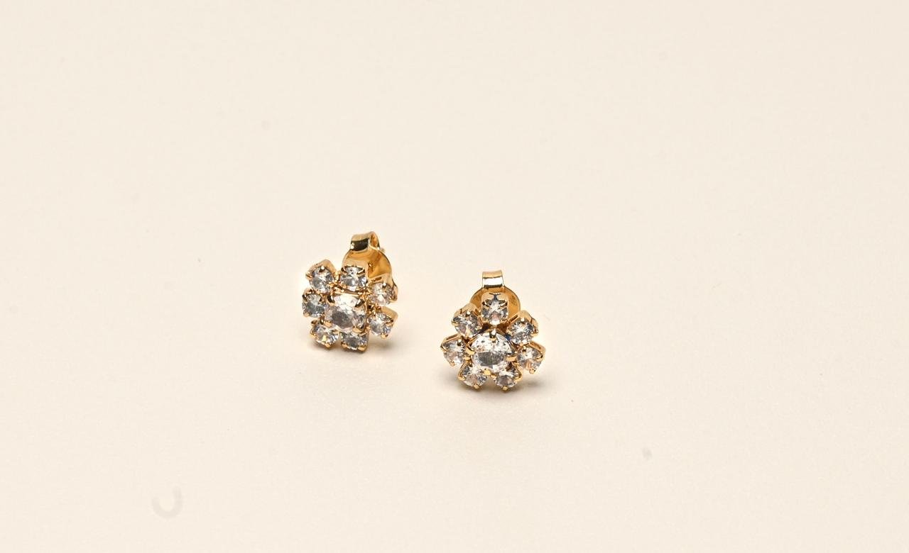 Brinco Flor Pequeno - Ouro 18k